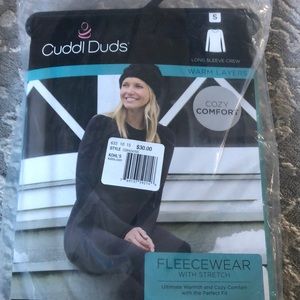 Cuddl Duds fleecewear with stretch, size small, longsleeve crew. New